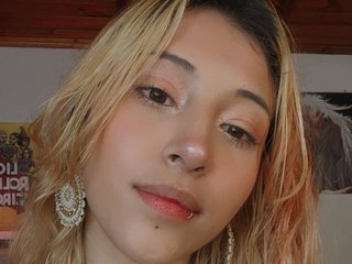 cutewee420's Webcam Profile