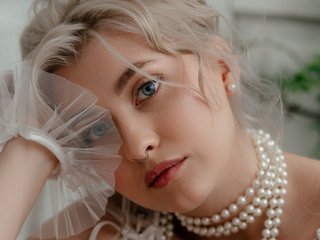 honeycherry's Webcam Profile