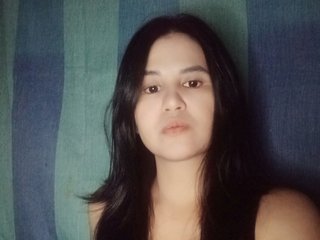 hottiemee's Webcam Profile